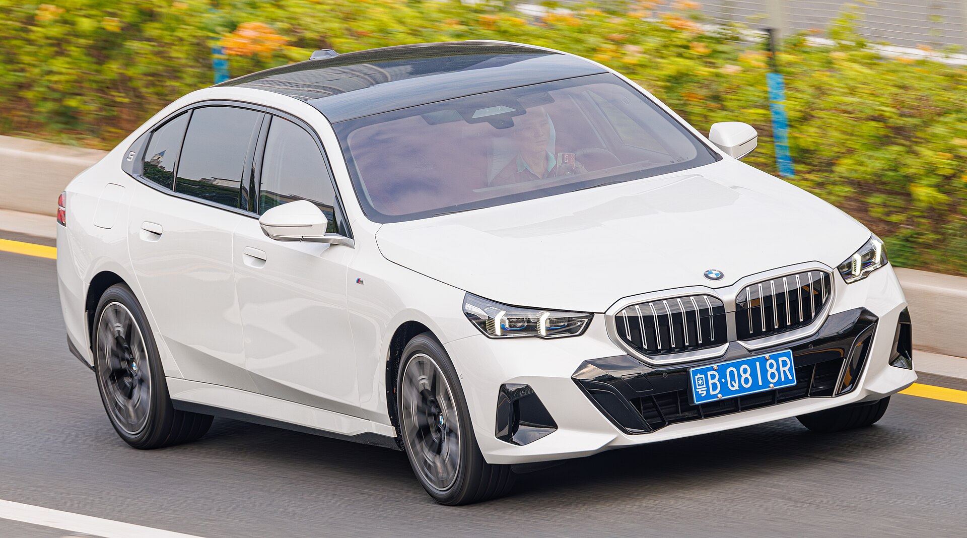 BMW 5 Series (Sedan / Touring) G60 / G61 (2023–)
