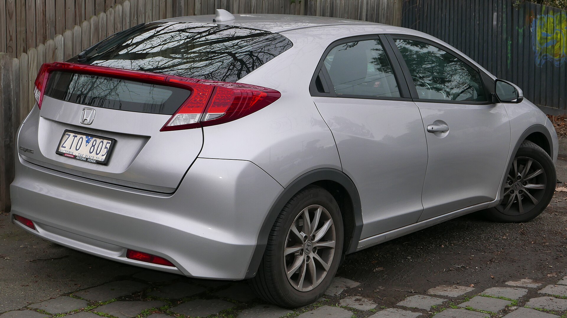 Honda Civic (hatchback / Tourer / sedan) IX (FK2/FK3) (2012–2017)