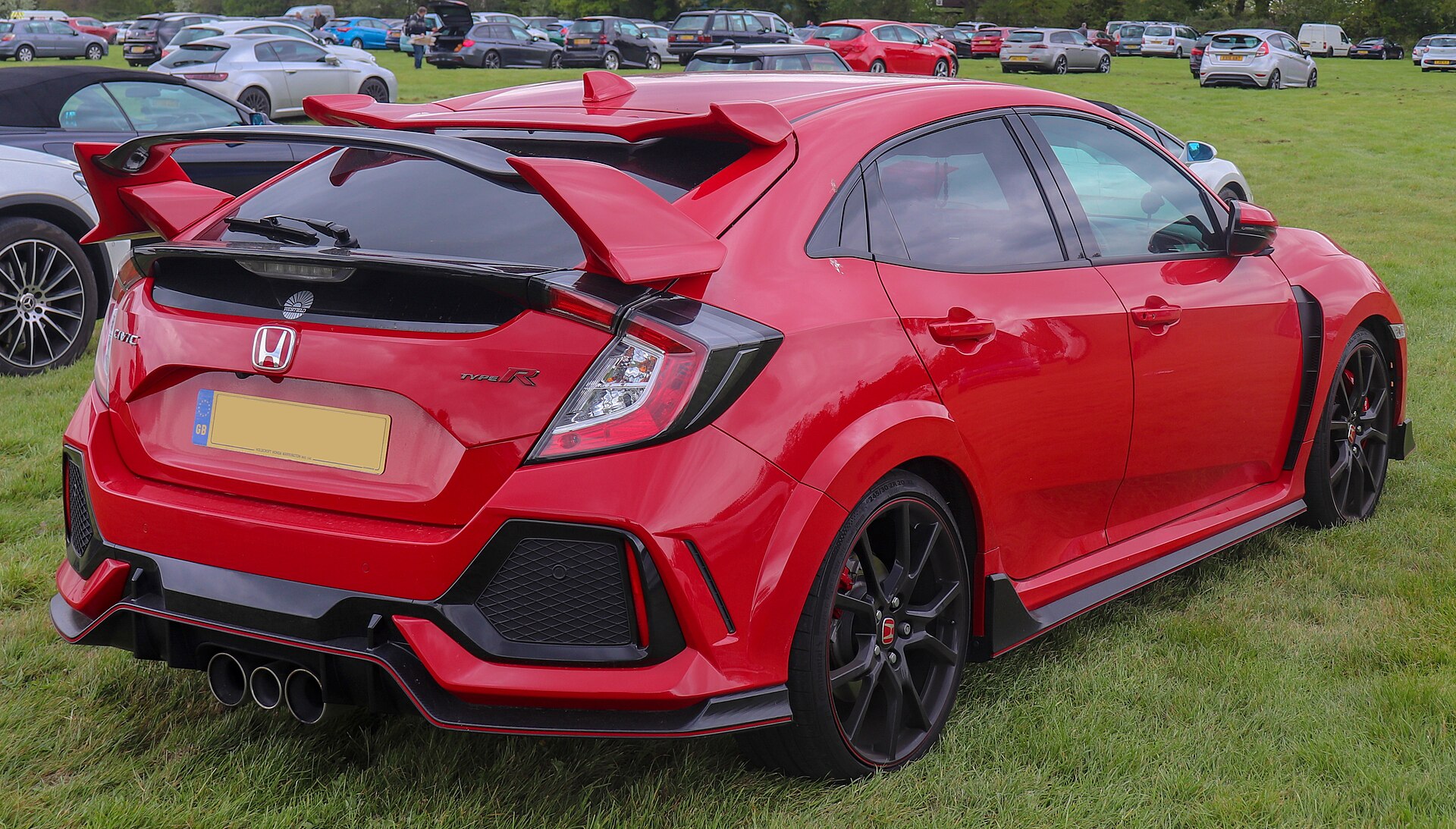 Honda Civic (hatchback / Tourer / sedan) X (FK/FC) (2017–2022) – rear view