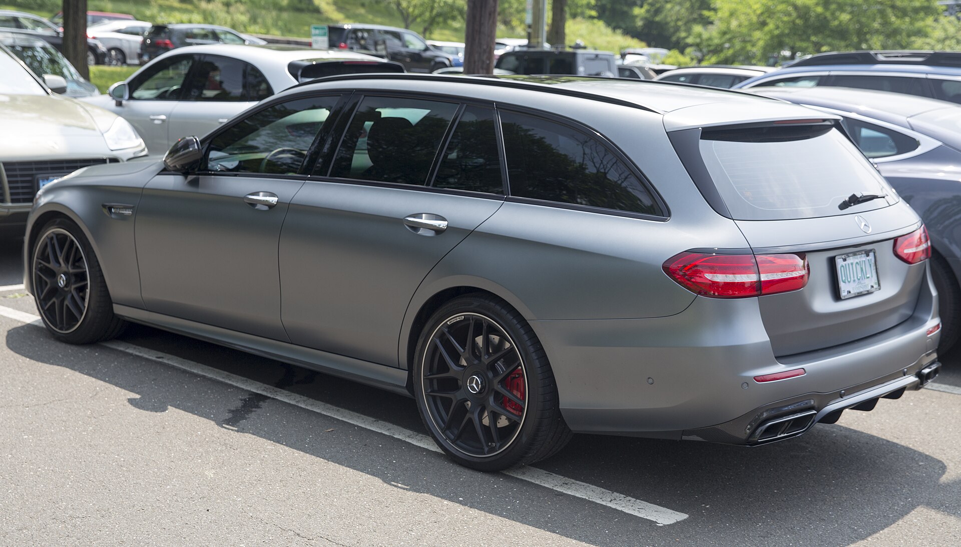 Mercedes-Benz E-Class (Sedan / Estate) W213 / S213 (2016–2023) – rear view