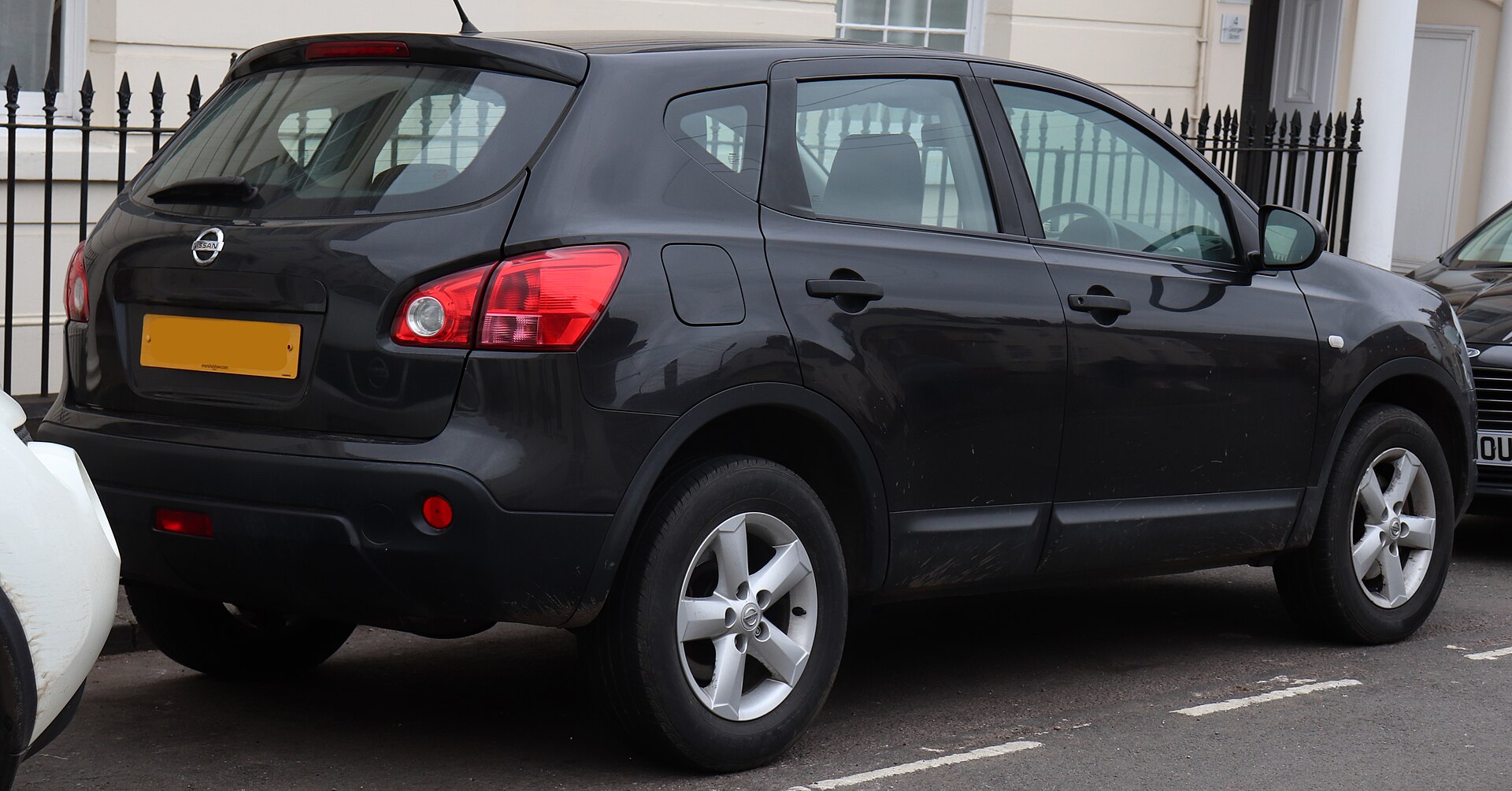 Nissan Qashqai I (2007–2013) – rear view