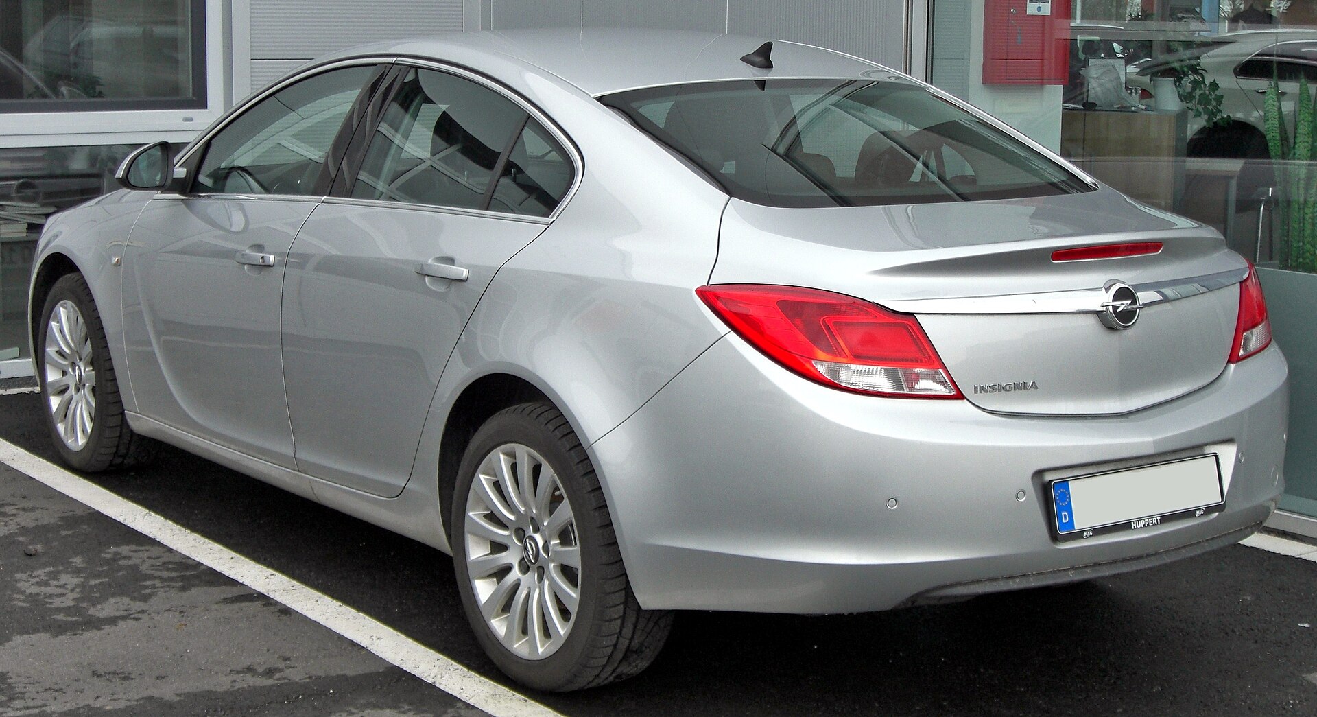 Opel Insignia (hatchback / sedan / Sports Tourer) A (G09) (2008–2017) – rear view
