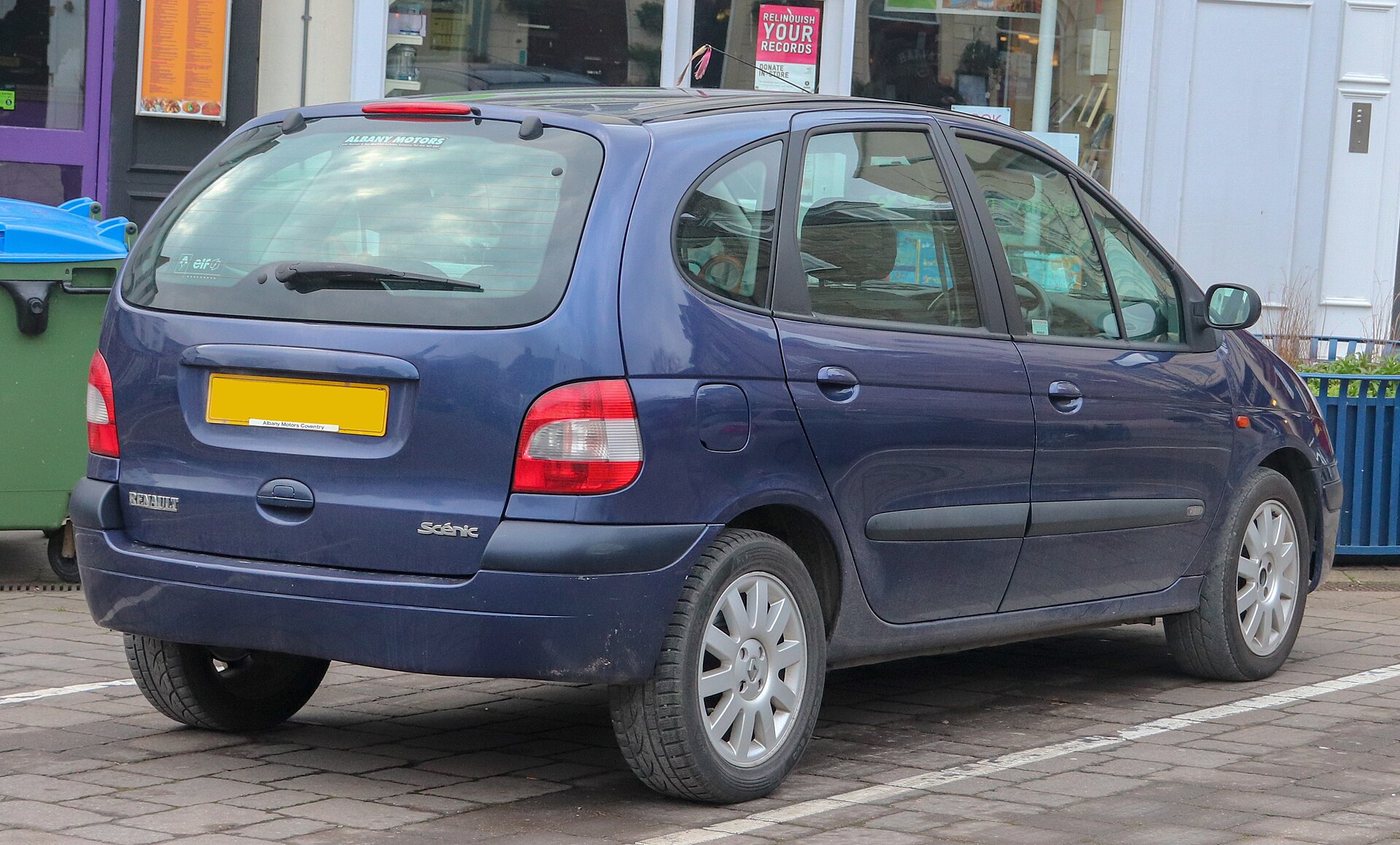 Renault Megane II (2002–2008) – rear view