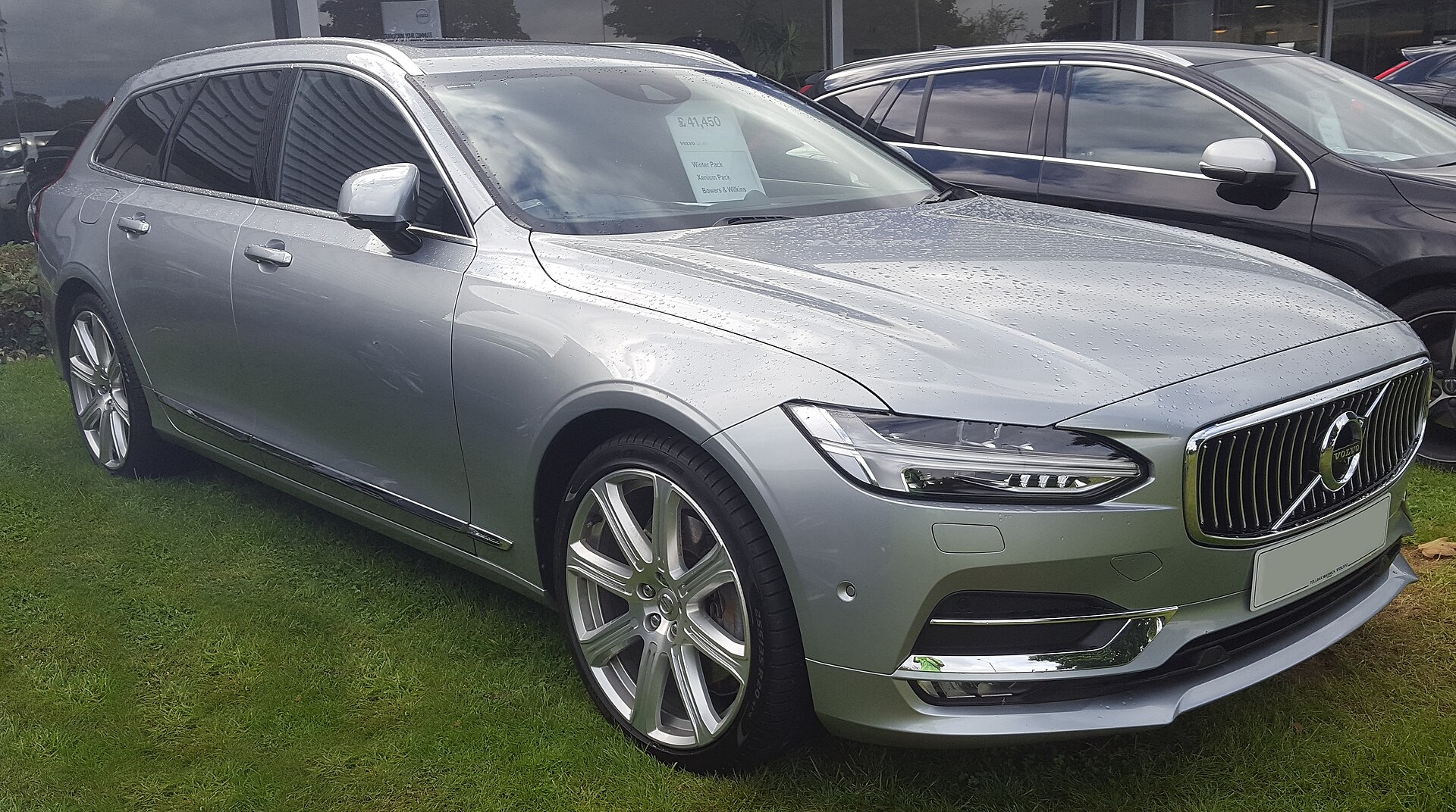 Volvo S90 sedan / V90 estate / V90 Cross Country P5 (SPA) (2016–2024) – front three-quarter view